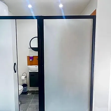 Szálloda Wonder Karakoey 5- 4br, 2ba Astounding Sea View Isztambul