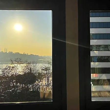 Wonder Karakoey 5- 4br, 2ba Astounding Sea View Ξενοδοχείο Κωνσταντινούπολη
